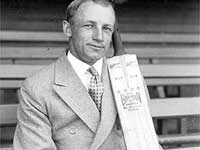 Bradman's First Test Bat May Be Auctioned Fo Bradman's First Test Bat May Be Auctioned Fo