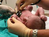 Premature Babies Feel Pain Without Its Signs