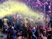 Holi Holi