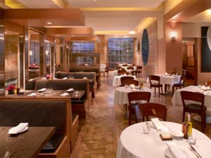 Visit These Expensive Restaurants In India