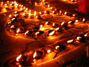 Tips To Organise A Garden Diwali Party Tips To Organise A Garden Diwali Party