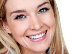 3 Ways To Get White Teeth In A Week! 3 Ways To Get White Teeth In A Week!