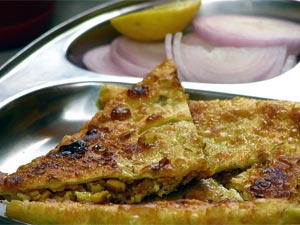 Onion Parantha Recipe