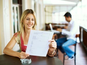 7 Ways To Be Healthy While Eating Out! 7 Ways To Be Healthy While Eating Out!