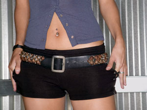 Wear Hot Pants With Style: Fashion Tips Wear Hot Pants With Style: Fashion Tips