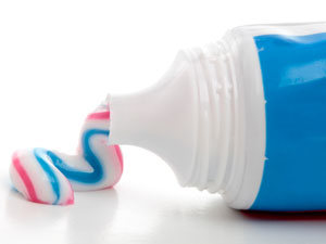 Multiple Uses Of Toothpaste For Cleaning Multiple Uses Of Toothpaste For Cleaning
