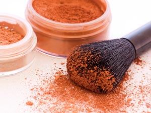 How To Remove Excess Makeup? How To Remove Excess Makeup?