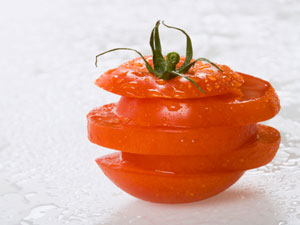 Tomato Diet Helps In Weight Loss! Tomato Diet Helps In Weight Loss!