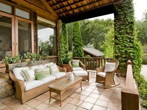 Balcony Decoration: Create Summer Haven Balcony Decoration: Create Summer Haven
