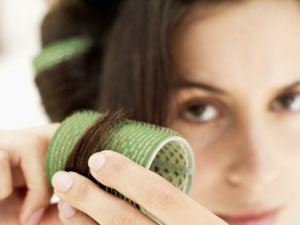 Use Hair Rollers The Right Way! Use Hair Rollers The Right Way!