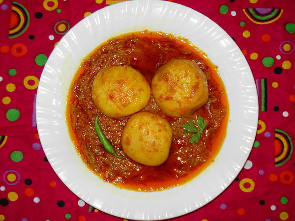 Sweet & Spicy Aloo Ki Sabji