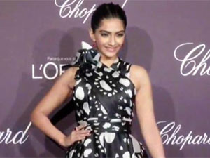 Sonam Kapoor At Cannes 2012 Sonam Kapoor At Cannes 2012
