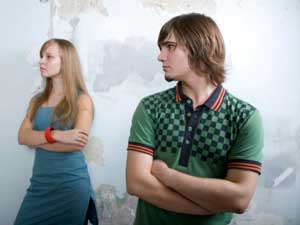 Deal With Girlfriend's Mood Swings Deal With Girlfriend's Mood Swings