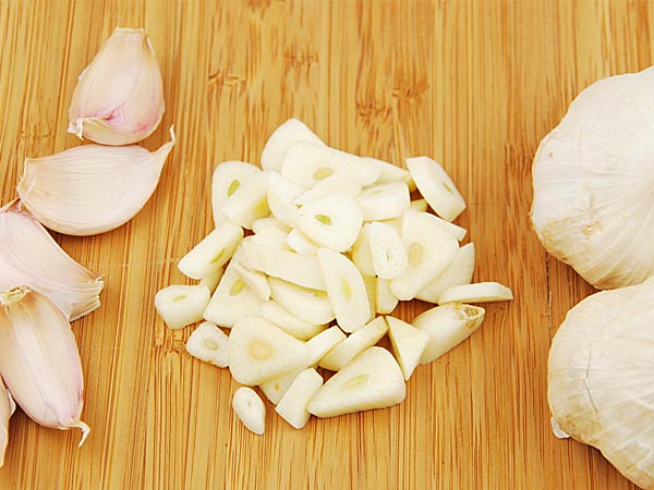Amazing Beauty Benefits Of Garlic Amazing Beauty Benefits Of Garlic