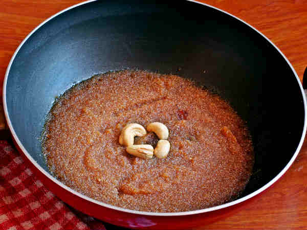 Atte Ka Halwa: Navratri Recipe Atte Ka Halwa: Navratri Recipe