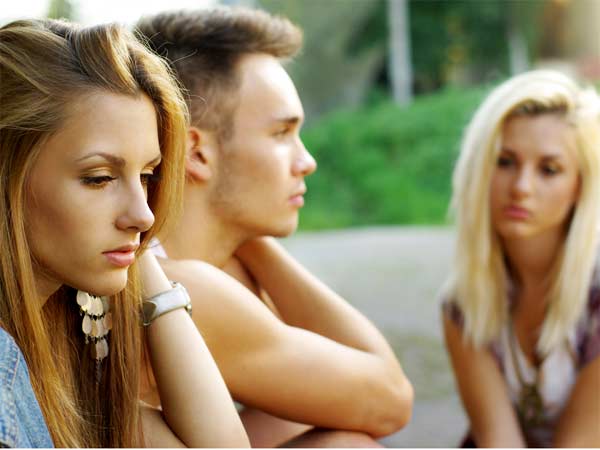 Do You Feel Lonely In Your Relationship? Do You Feel Lonely In Your Relationship?
