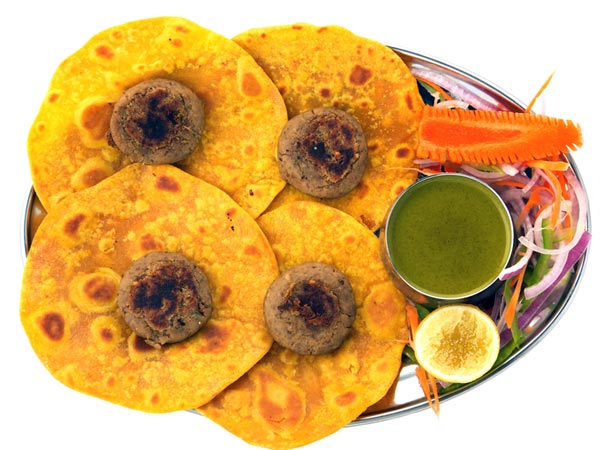 Besan Ki Roti: Indian Breakfast Besan Ki Roti: Indian Breakfast