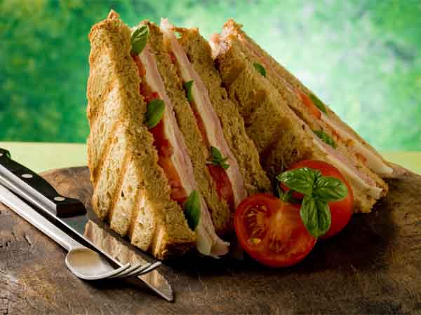 Chicken & Egg Sandwich: Lunch Box Idea Chicken & Egg Sandwich: Lunch Box Idea
