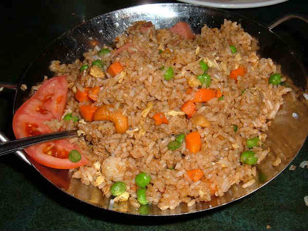 Chicken Schezwan Rice: Red Hot Treat Chicken Schezwan Rice: Red Hot Treat