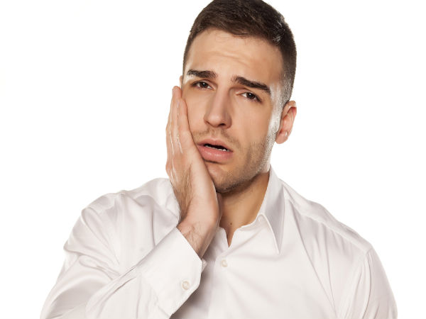 Ways To Cure Toothache: Home Remedies Ways To Cure Toothache: Home Remedies