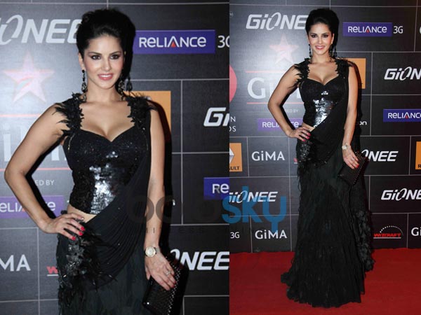 GiMA 2014: Sunny Leone In Saree GiMA 2014: Sunny Leone In Saree