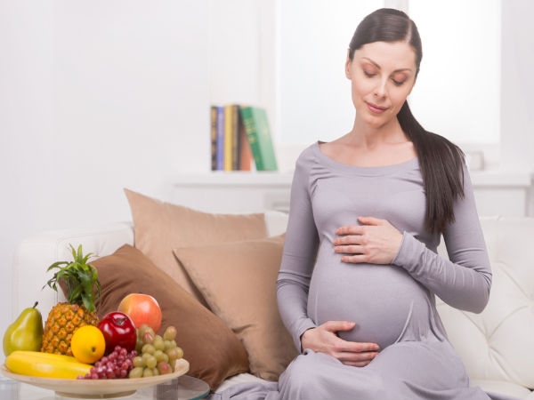 How Pomegranate Is Good For Women Boldsky