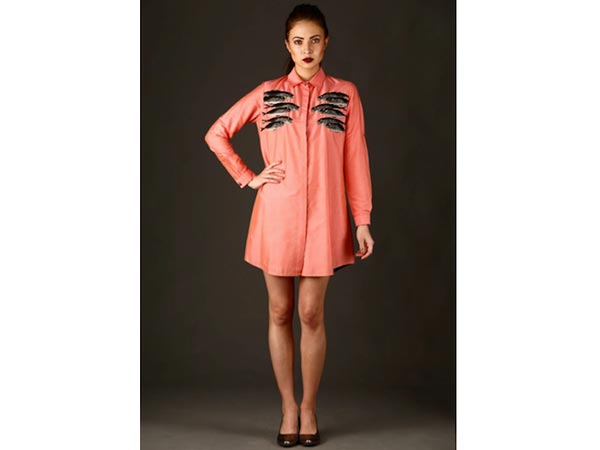 evelyn sharma dresses evelyn sharma is doing pink shirt dresses we love it evelyn sharma dresses evelyn sharma is doing pink shirt dresses we love it