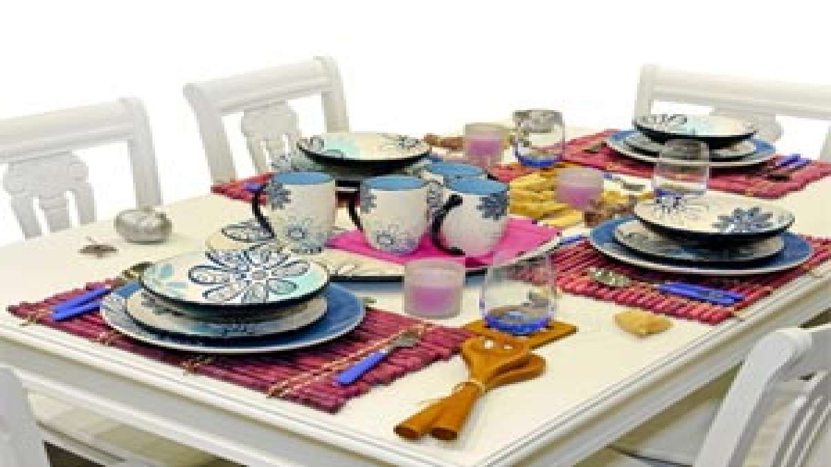 Is There A Need To Dress A Dining Table? - Boldsky.com