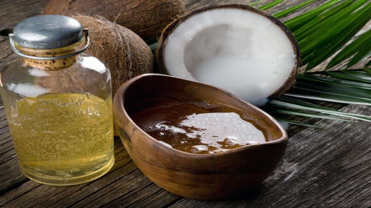 Homemade Hair Oils To Treat Dandruff