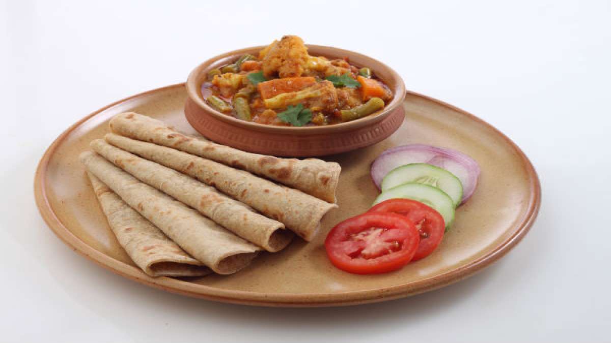 Methi Missi Roti For Healthy Breakfast - Boldsky.com