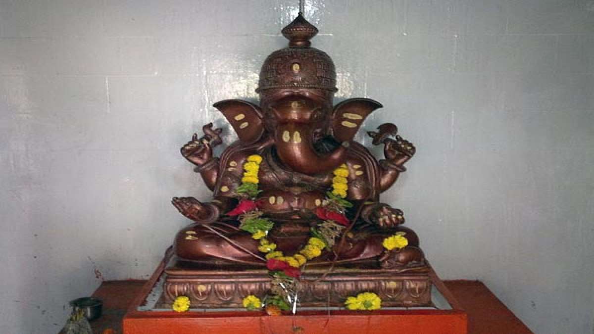 Where To Place Ganesha Idol At Home?