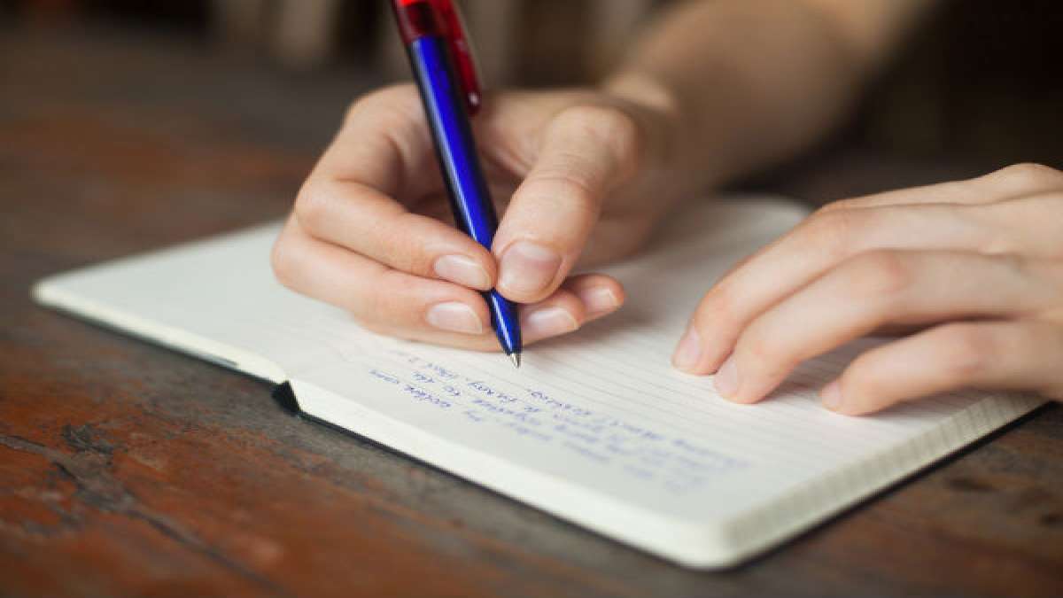 Ways To Find Your Personality Through Handwriting