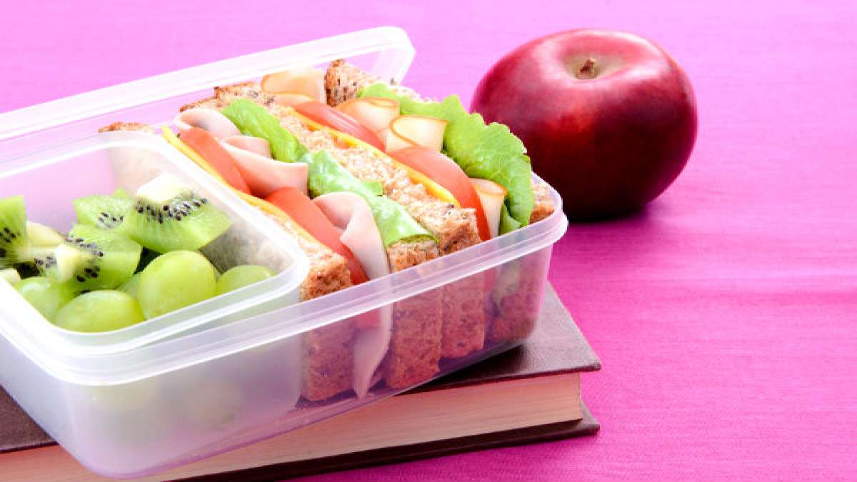 Remove Oil Smell From Lunch Box