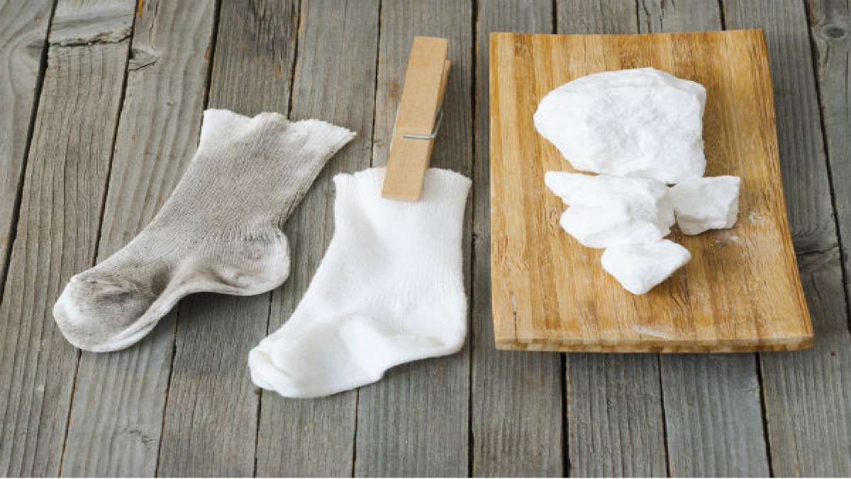 Tips To Wash White Socks