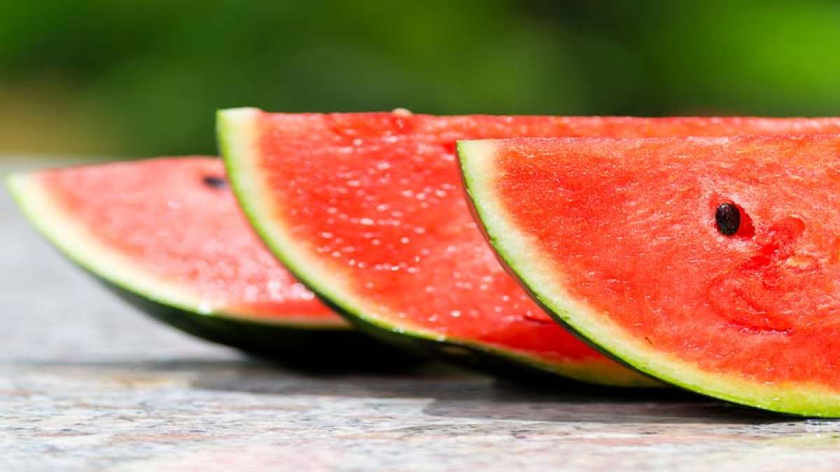 Watermelon Face Masks & Its Benefits