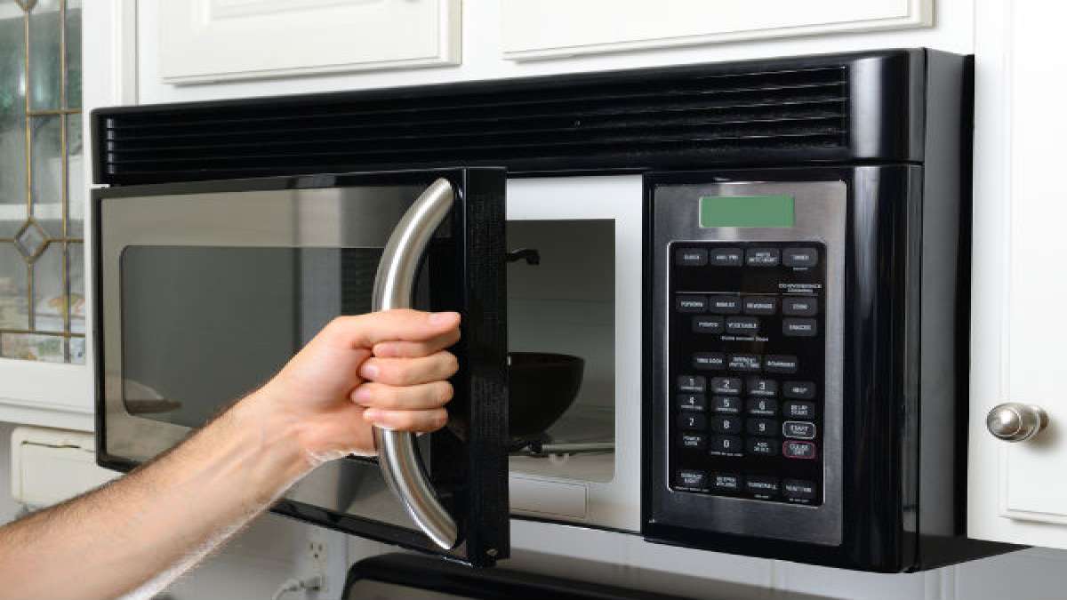 7 Health Hazards Of Microwave Oven