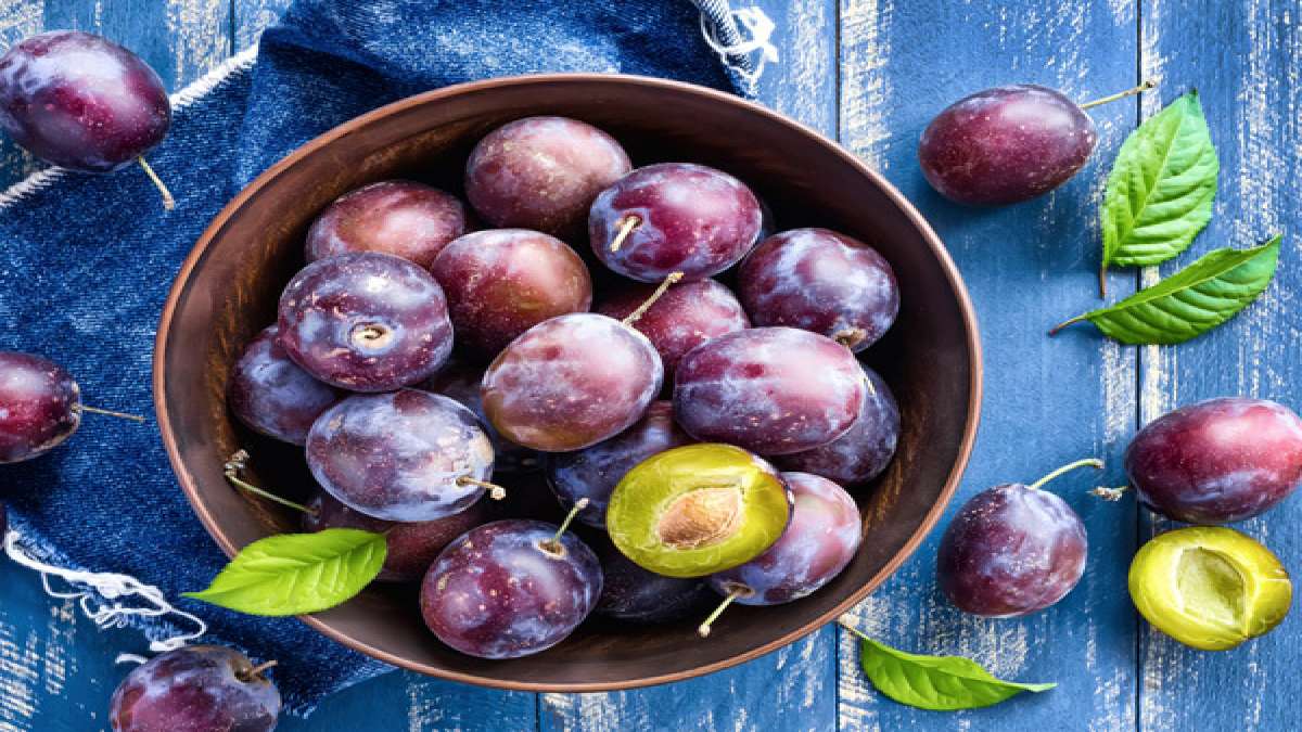 Amazing Beauty Benefits Of Plum