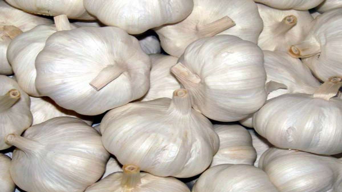 6 Ways To Consume Garlic And Reduce Blood Pressure