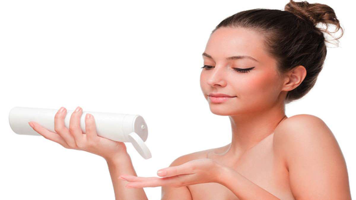 Why Is It NOT OKAY To Use Body Lotion On Your Face