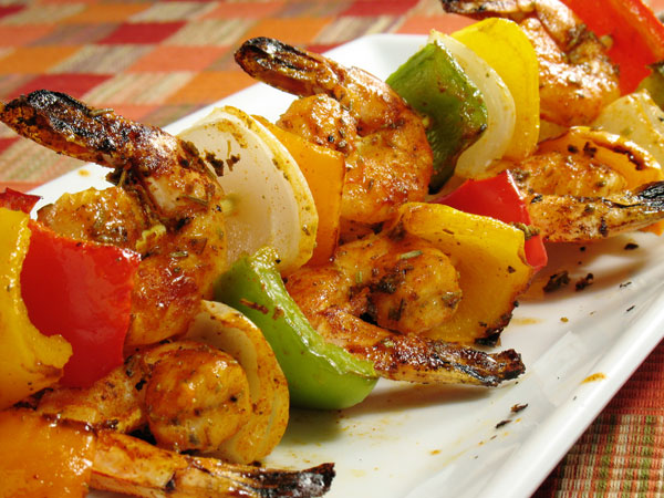 Chilli Garlic Prawn Kebabs For Ramzan - Boldsky.com