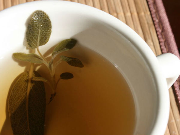 How To Dry N Stop Breast Milk? - Boldsky.com