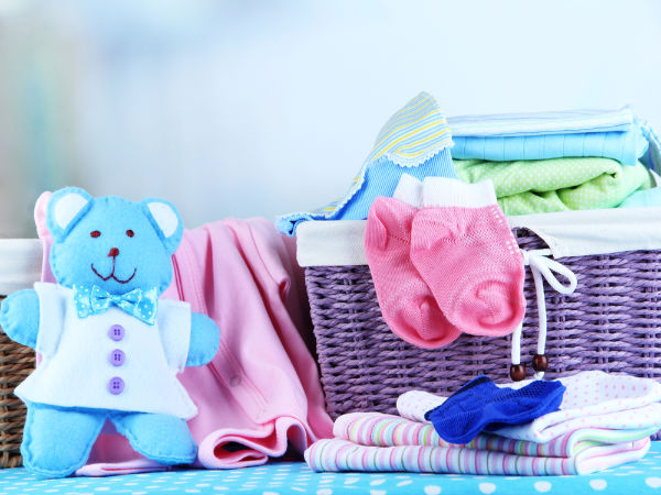 6 Ways To Re-use Old Baby Clothes - Boldsky.com