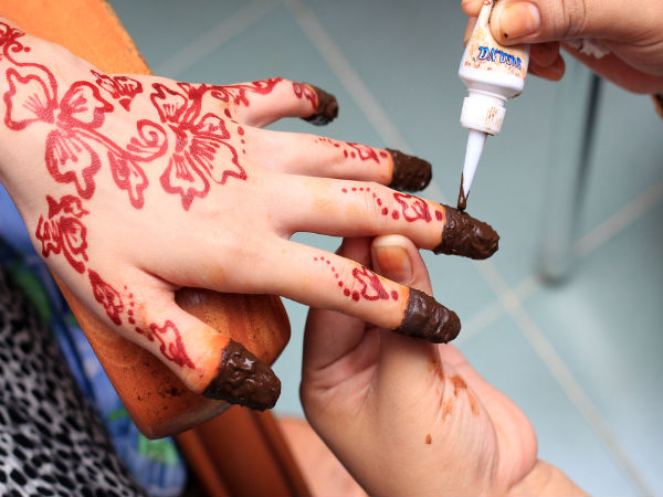 ways to use henna for great nails boldsky com ways to use henna for great nails boldsky com