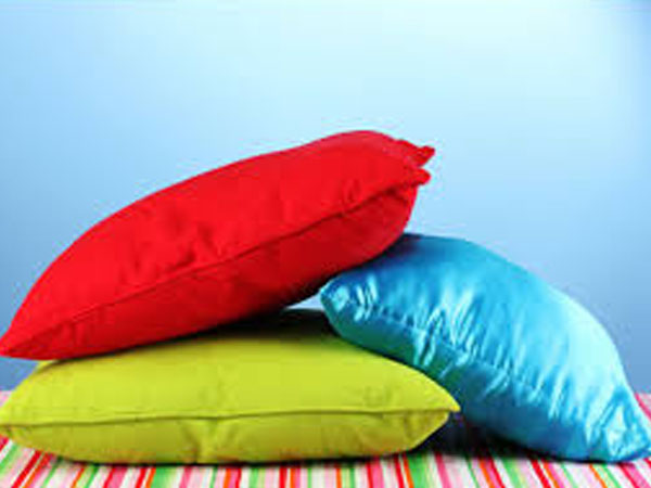 10 Home Remedies For Shoulder Pain - Boldsky.com