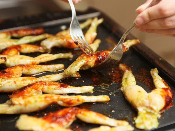 10 Weird Foods Indians Love To Eat