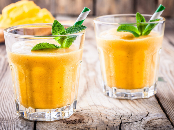 Smoothie mangga dan pisang