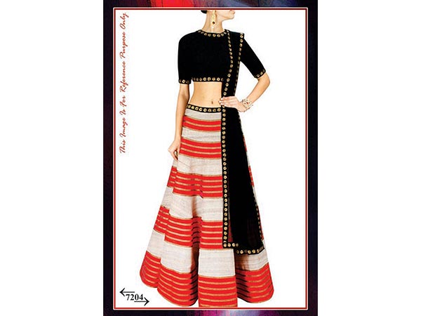 Unbelievable!! 5 Gorgeous Reception Lehengas Under 5000/- - Boldsky.com