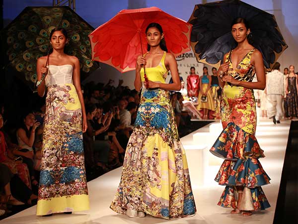 Italian Fashion Designers S Italian Fashion Designers S