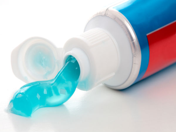 toothpaste toothpaste