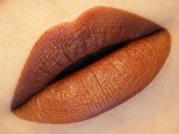 Lip Colours That Suit Everyone - Boldsky.com